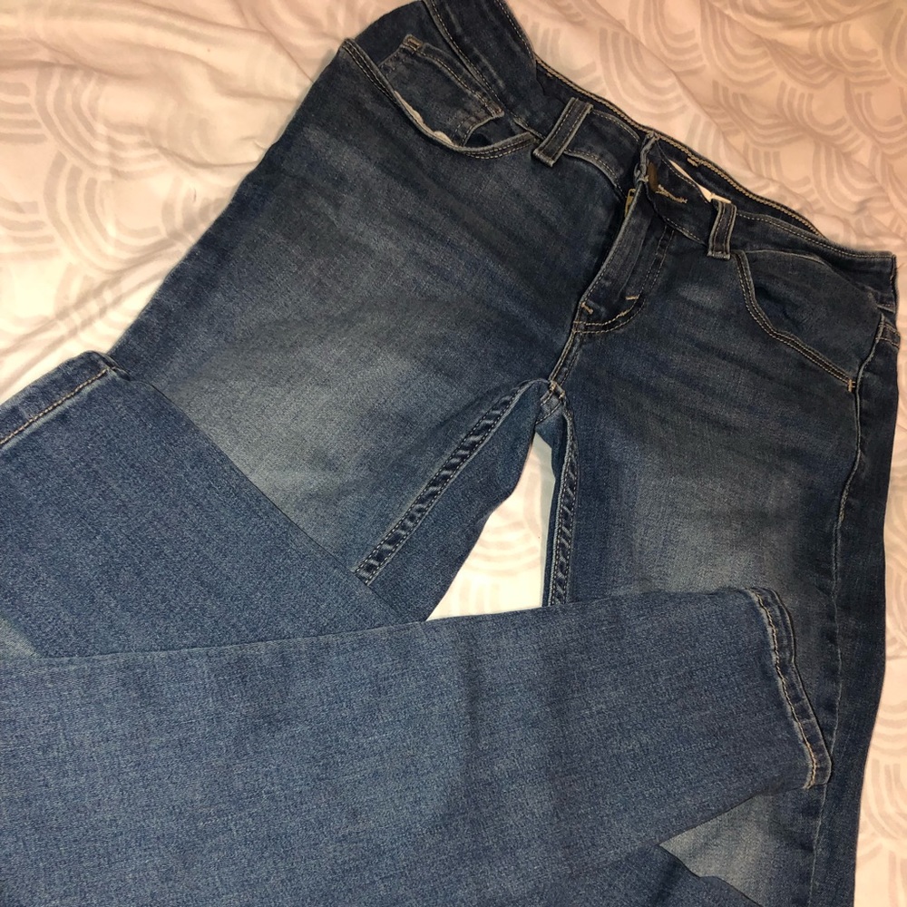 Women’s Levi Jeans Size 27